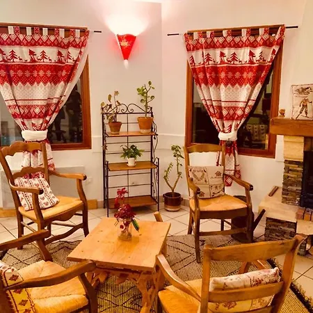 Affittacamere Auberge La Cascade *